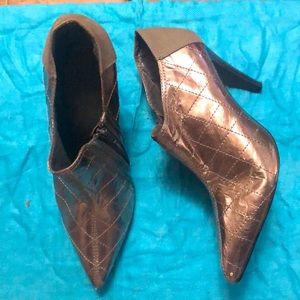 BANDOLINO, BOOTIE, CHROME, SZ12, GENTLY WORN